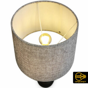 چراغ خواب رومیزی پایه فلزی کلاهک پارچه ای